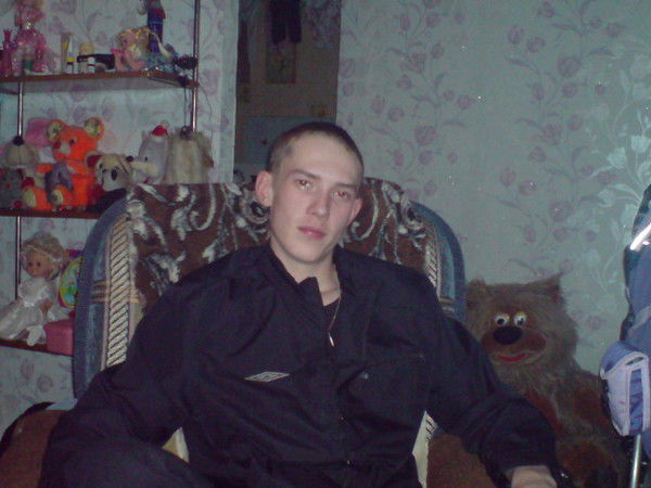 Женя Кузнецов