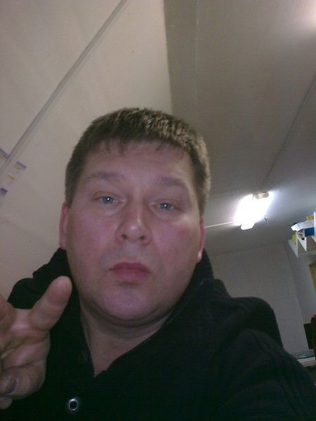 Виталий Комаров