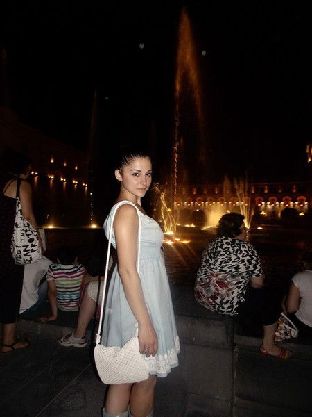 Люси Кравцова