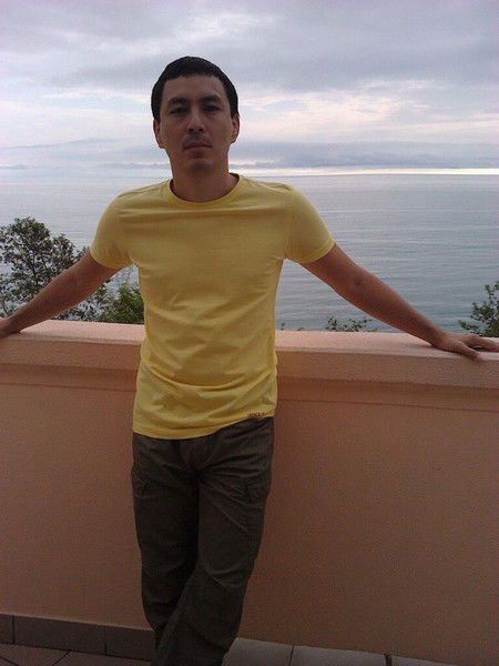 Рустам Мамбетов