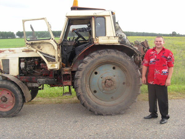 Дмитрий Тихонов