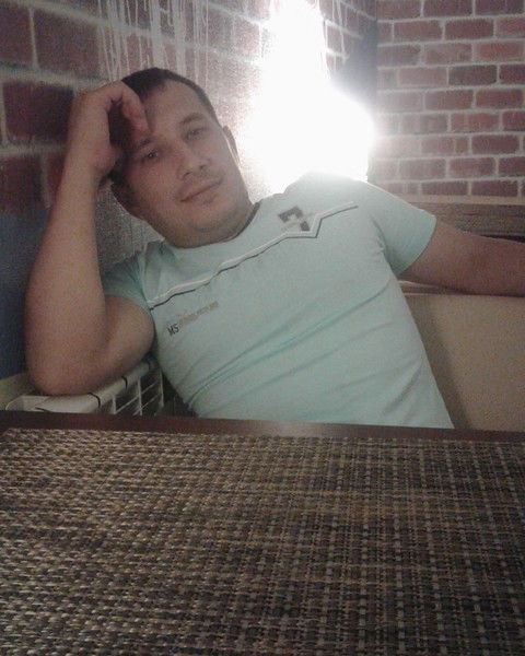 Руслан Ахмедов