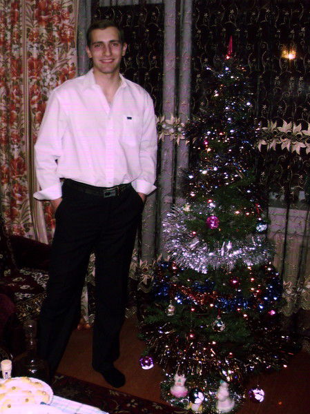 Максим Андреев