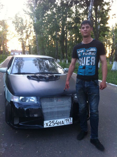 Неизвестно Неизвестно