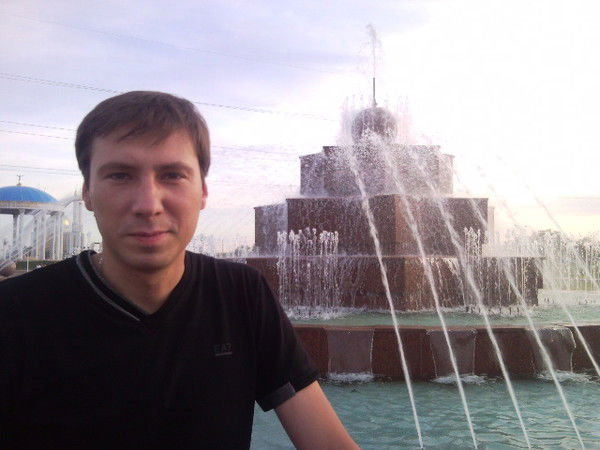 Александр Акимов