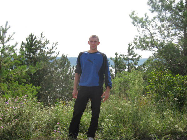 Неизвестно Неизвестно