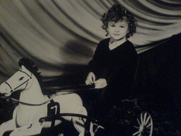 Денис Леонов