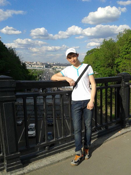 Исмадияр Макамбаев