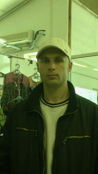 Олег Литвинов