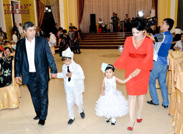 Нигора Хамраева