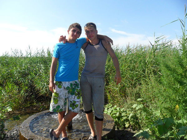 &нормальный& &&чувак&&