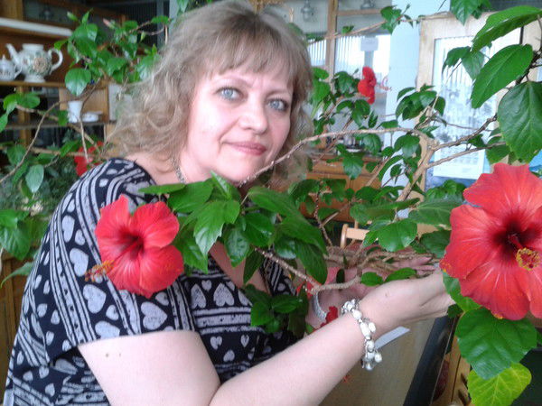 Лариса Волынская