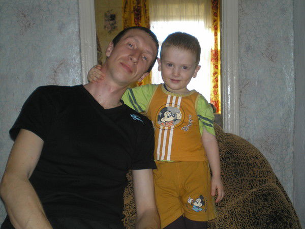 Павел Назаров