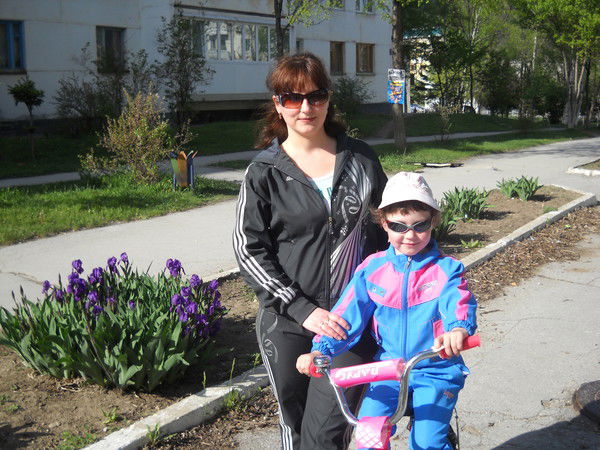 Марина Азларханова