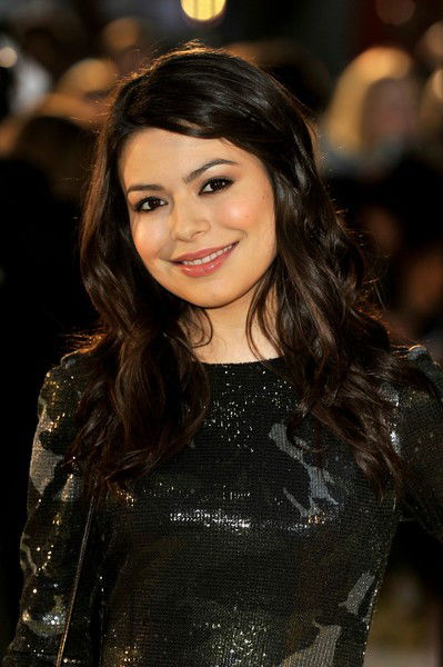 Алина Сулейменова