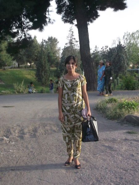 Rukhshona -----------