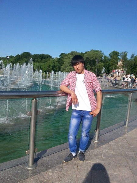 Азирет Акматов