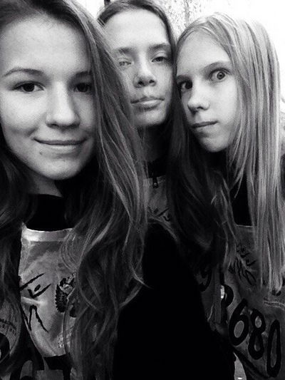 Катя Захарова