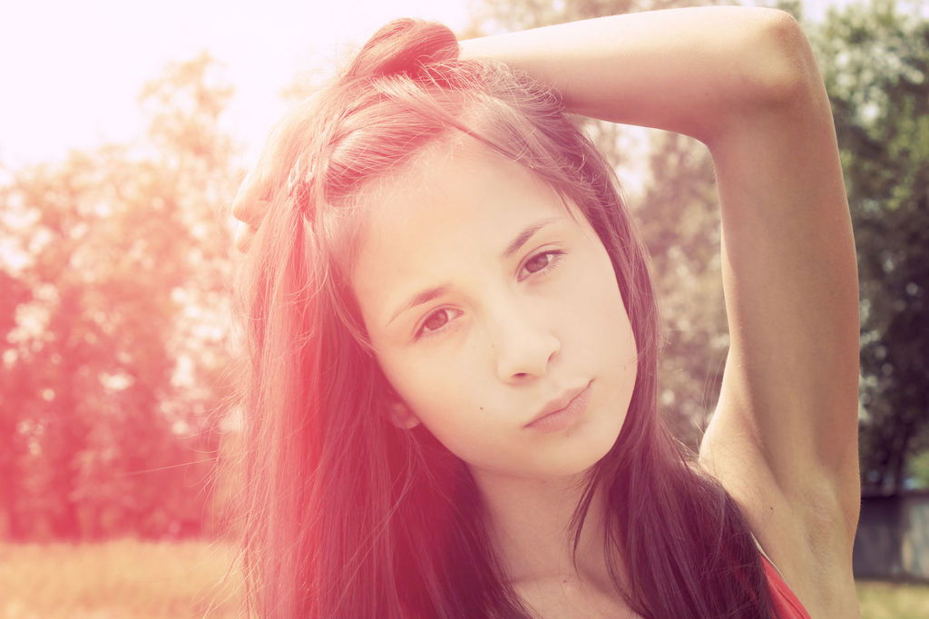 ... Kate Razhabova ...