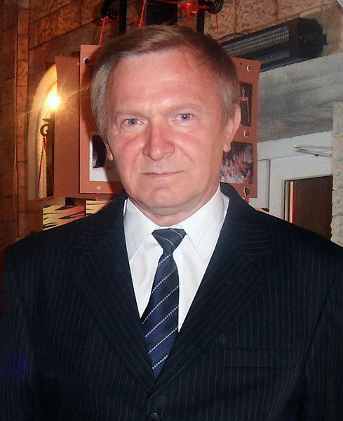 Женя Ревякин