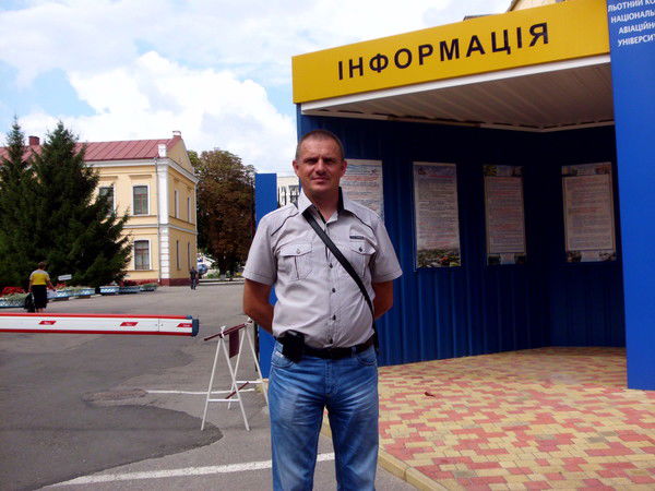 Виталий Тарасов