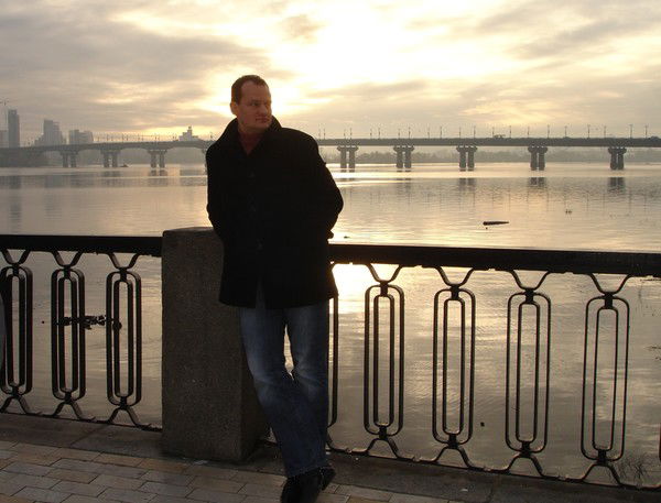 Александр Требников