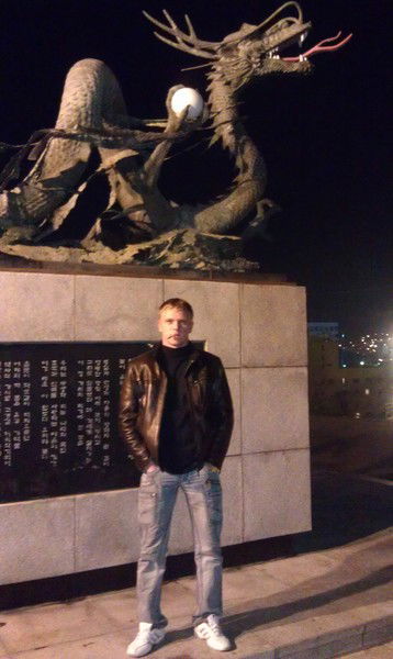 Андрей Енин