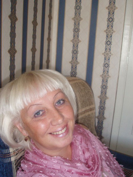 Елена Пахомова