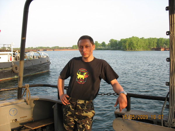 Владимир Караваев