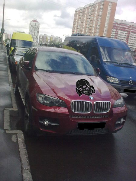 Артём Колотов