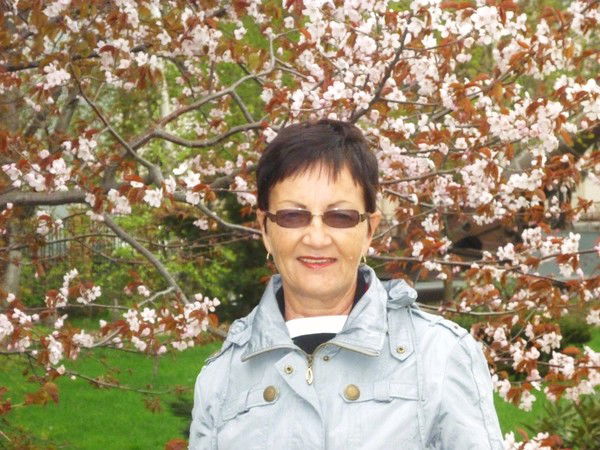 Вера Модженок