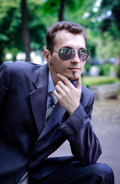 Олег Александров