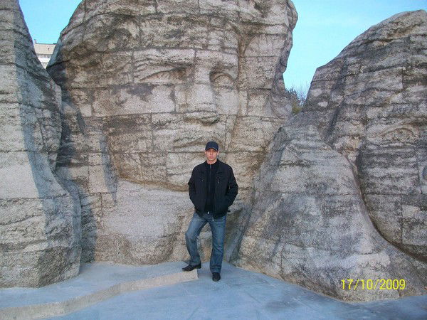 Леонид Шукайло