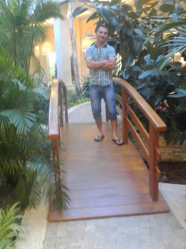 Рустам Алибоев