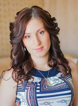 Елена Возжаева