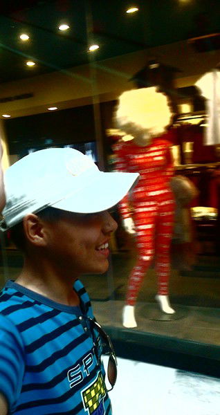 Санжар Акылбеков