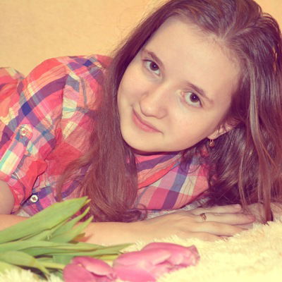 Надюша Баженова