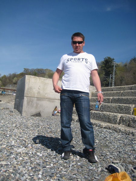 Равшан Назиров