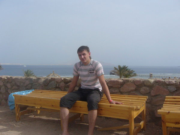 Александр Иванов