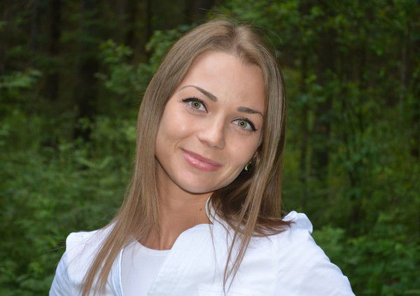 Елена Дубина