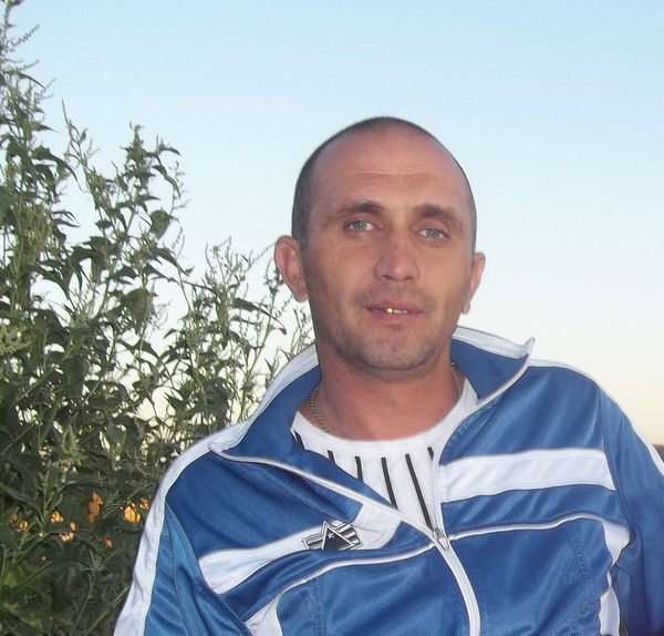 Александр Мовшев