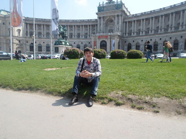 Айбек Атымтаев