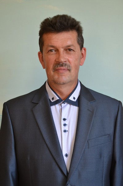 Олег Лошкарев