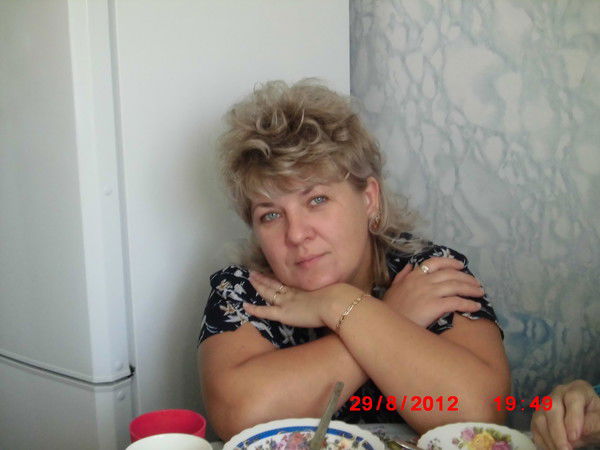 Оля Петрова