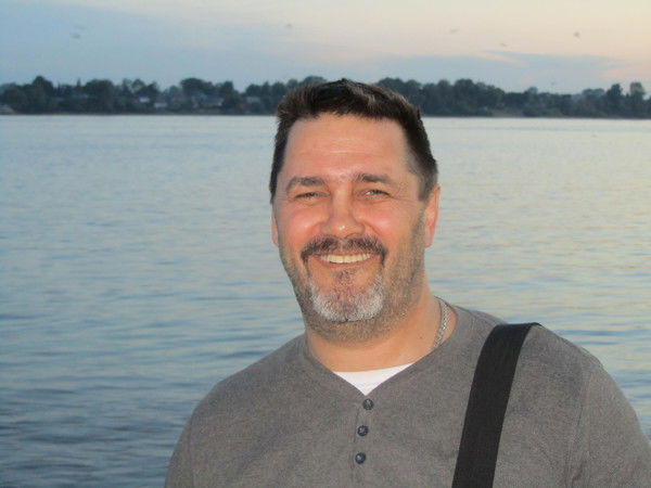 Олег Старобинец