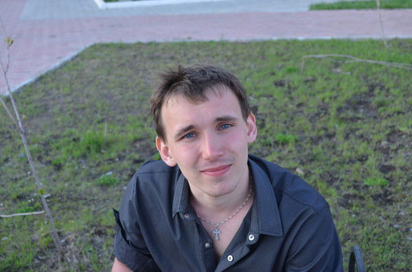 Дмитрий Логвиненко