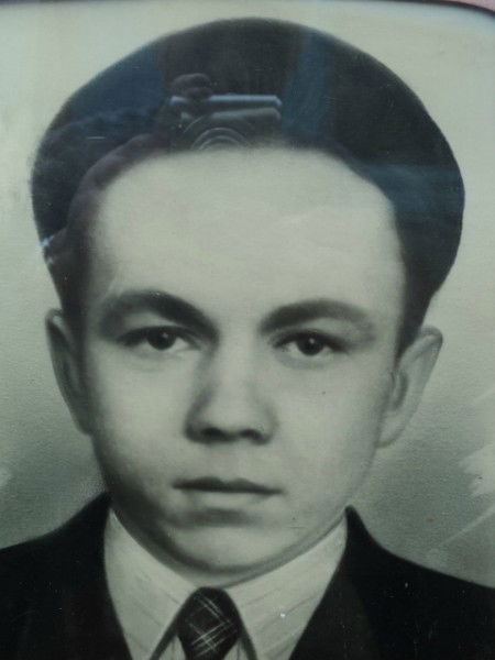 Александр Васильев