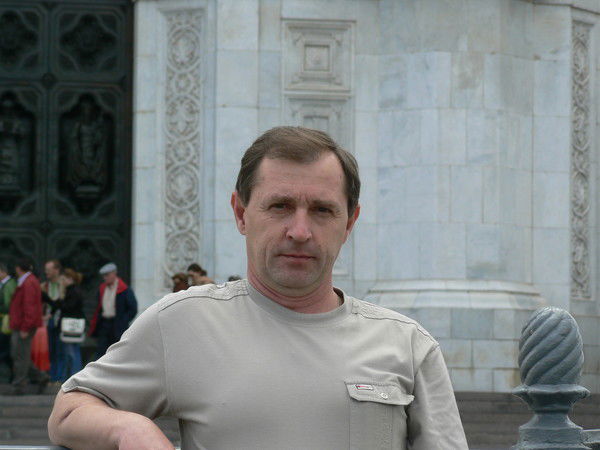 Александр Захаров