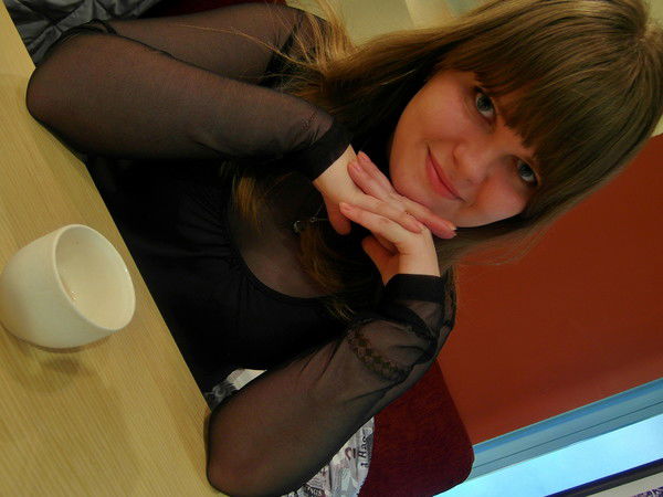 Николь Рисунова