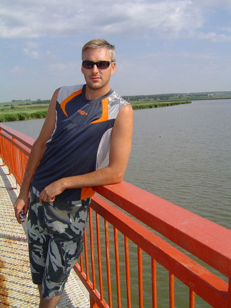 Геннадий Аникин